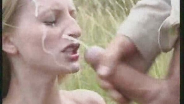 السيدة سكس جنس ثالث مترجم الغنية مدللة جدا