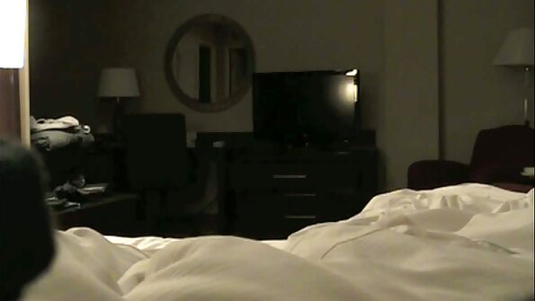 الفتاة اللطيفة افلام سكس مترجم ولد وامه تعمق بجنون