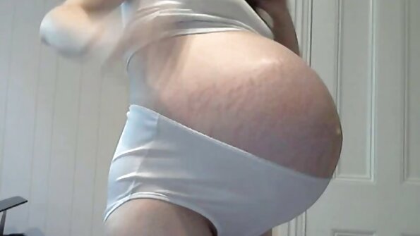 الفتاة الساخنة تعمق طوال افلام سكس اسرائيلي مترجم عربي الليل