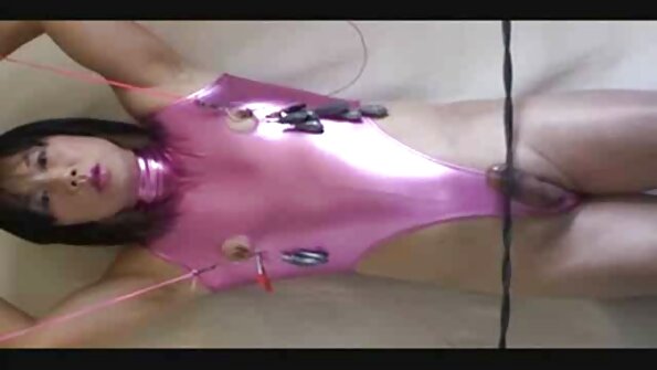 أزهار بيكا الساخنة سكس ايطالي مترجم عربي الجبهة إغواء مدرس الغوص
