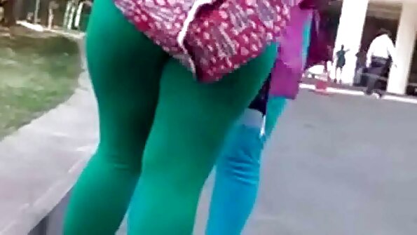هدية الذكرى السنوية الخاصة الإضافية من جوليا افلام سكس اجنبي محارم مترجم آن